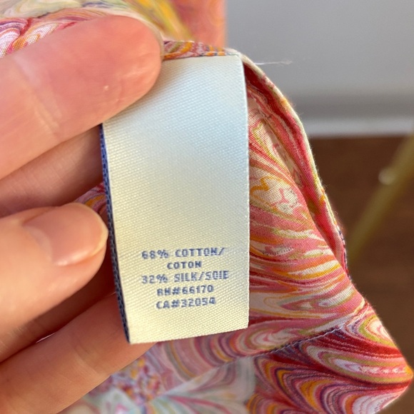 Colorful top with ruffle detail - Picture 9 of 9